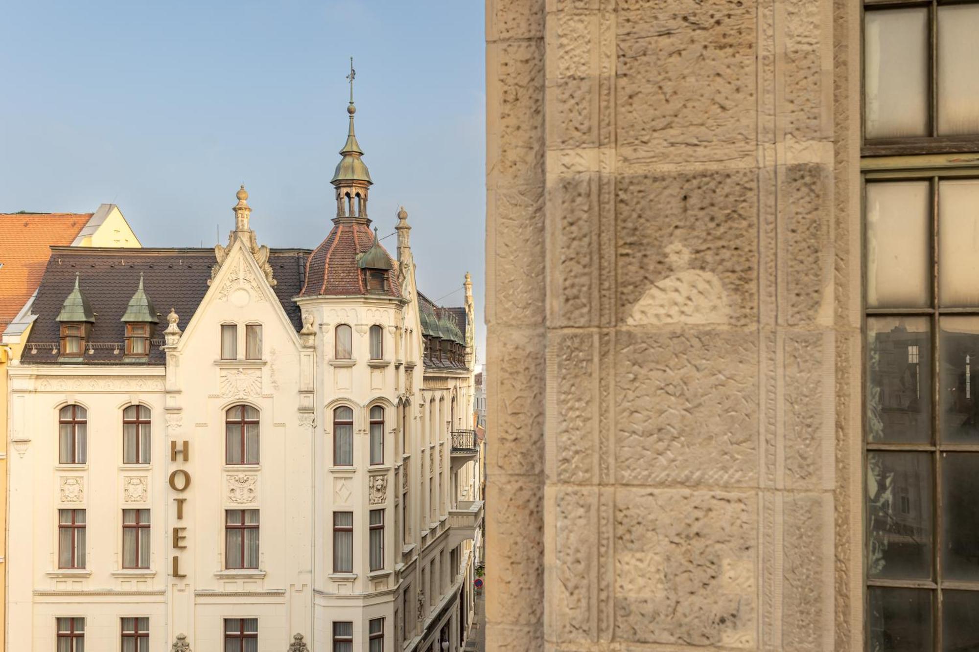 Akzent Hotel Am Goldenen Strauss Görlitz Екстериор снимка