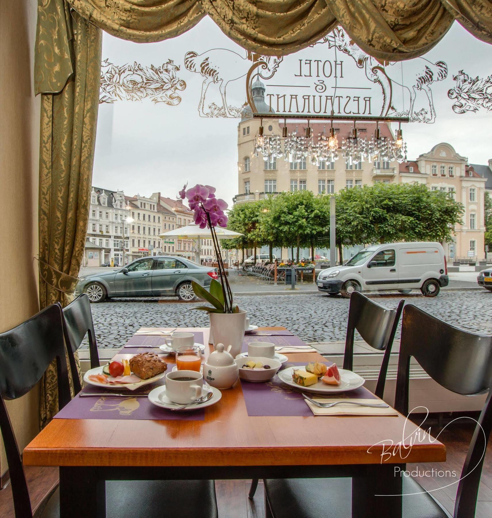 Akzent Hotel Am Goldenen Strauss Görlitz Екстериор снимка
